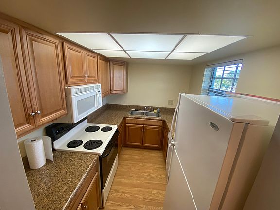 4th image of 1901 Indian River Blvd #209C