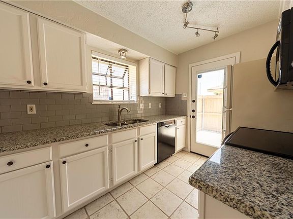 2nd image of 1805 W Spring Creek Pkwy APT Mm1