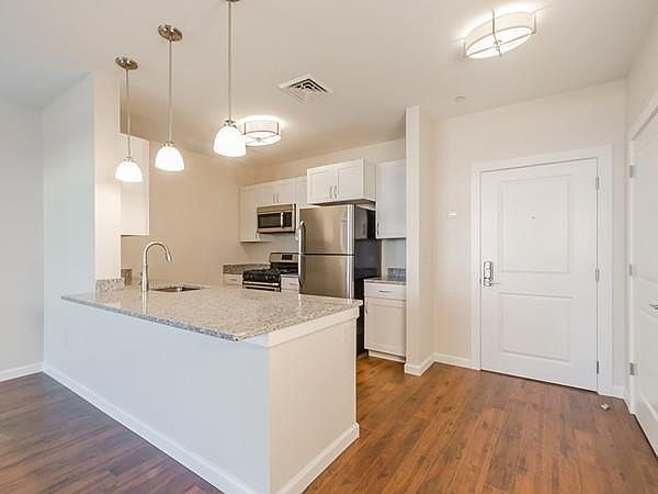 1st image of 50 Eliot St APT 106