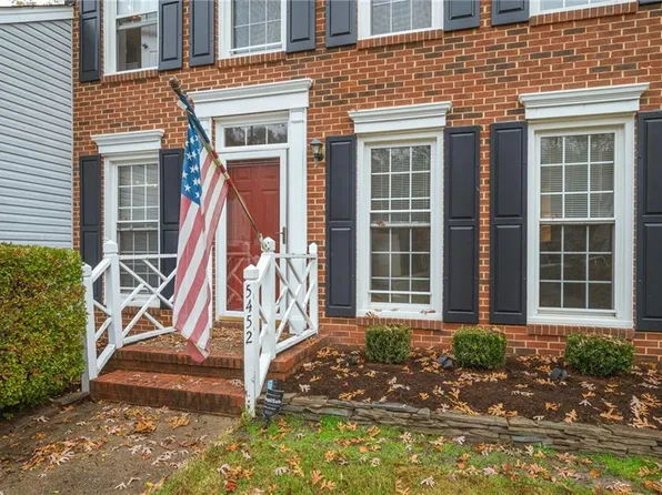 5452 Club Head Rd, Virginia Beach, VA 23455