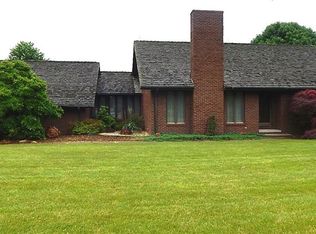 798 Fairway Dr, Wauseon, OH 43567