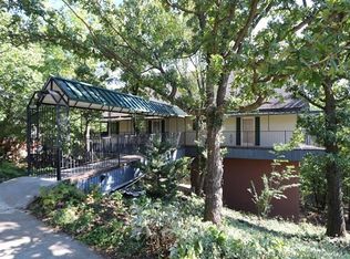 209 Oak Ridge Dr, Sand Springs, OK 74063