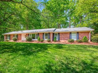 6959 Mendelssohn Dr, Clemmons, NC 27012