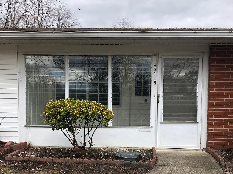 1st image of 431B Picardy Ct #100B