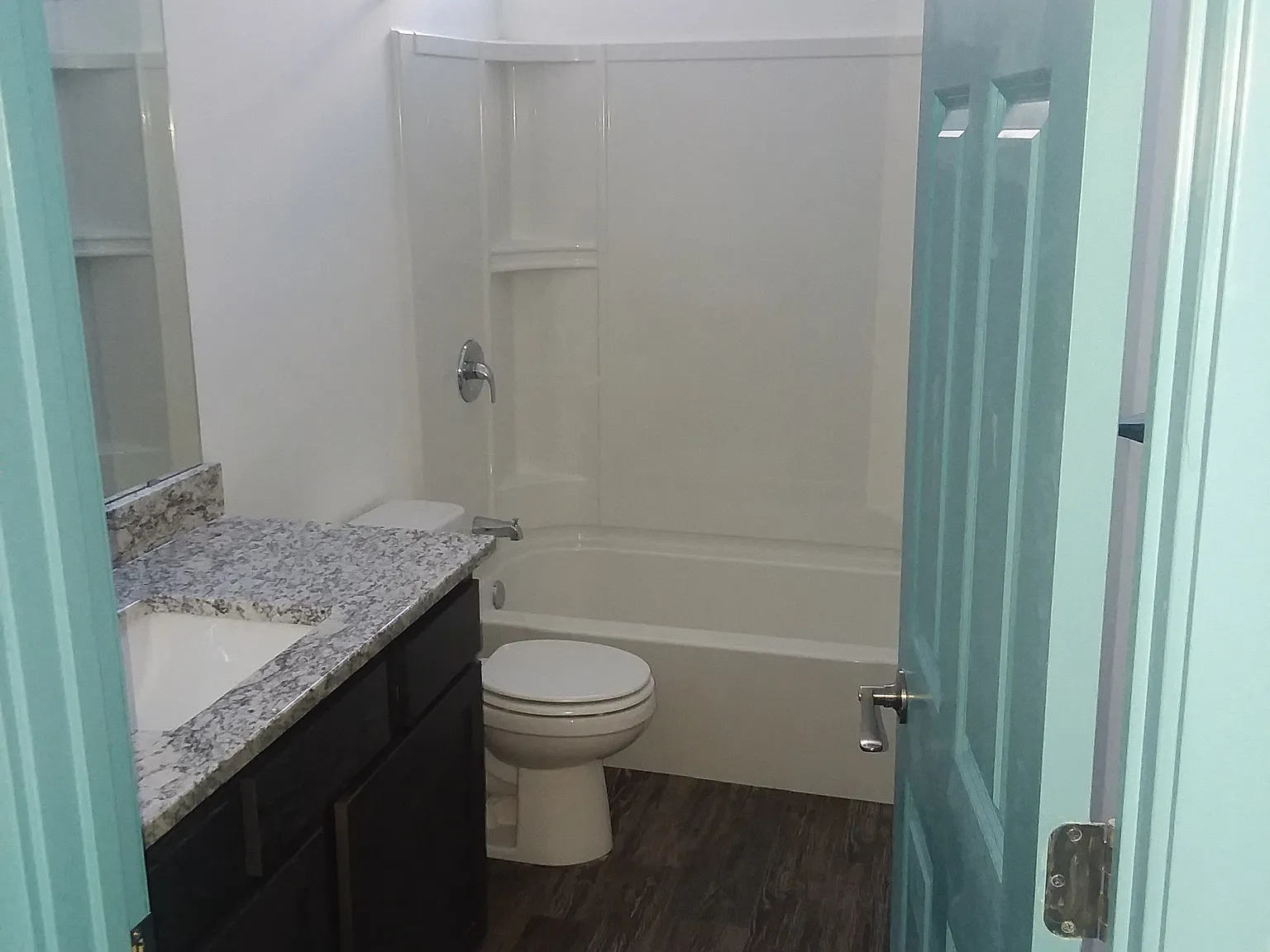 3 bed, 1425 sqft, $1,895 — Photo 3