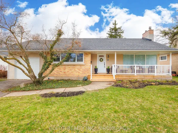 6 Mountainview Dr, Saint Catharines, ON L2T 3H4