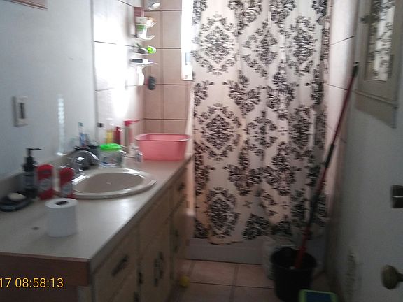 5th image of 416-418 Harwood St