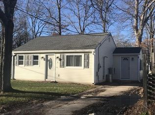 7 Keenan Rd, North Attleboro, MA 02760