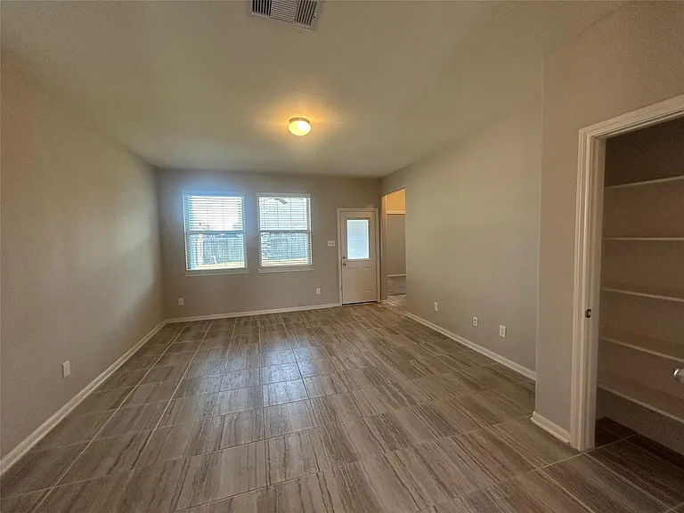 3132 Dunsmore Manor Ct — Photo 11