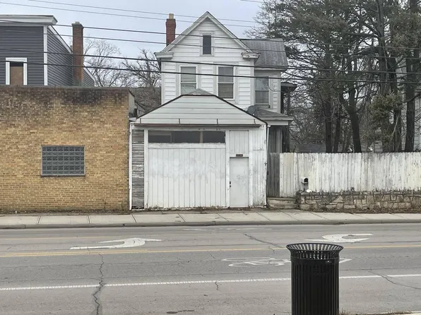 2696 Sullivant Ave, Columbus, OH 43204