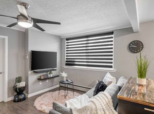 4538 Huron St #8, Niagara Falls, ON L2E 2H3