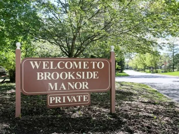 17 Sandburg Ct, Mahwah Twp., NJ 07430