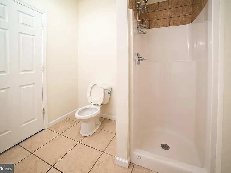 1830 N 16th St #2 — Photo 9