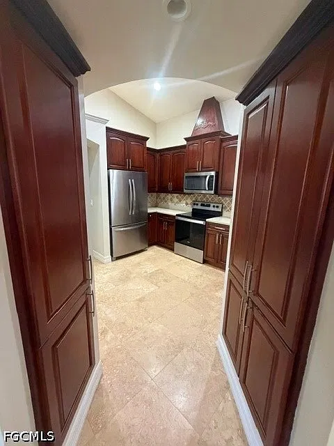 3 bed, 2.0 bath, 1398 sqft, $2,200 — Photo 4