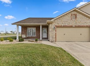 518 Southview Dr, Waterloo, IL 62298