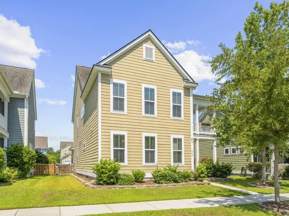 1949 Gammon St, Charleston, SC 29414