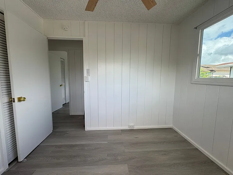 2326 Rose St — Photo 19