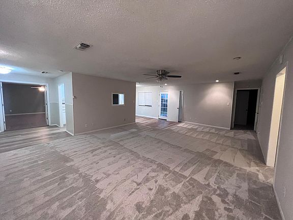 5th image of 1006 Wallhalla St