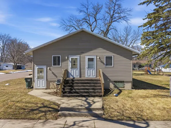 226 3rd Ave S, Brownton, MN 55312