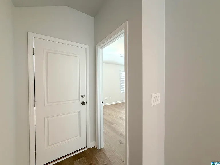 155 Challenger Way — Photo 29