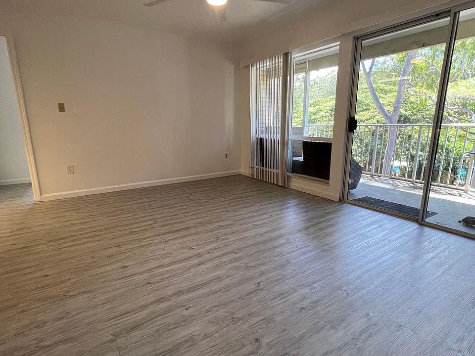 Living Room view from foyer