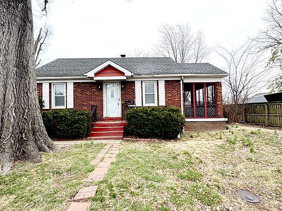 5th image of 15 N Rotherwood Ave