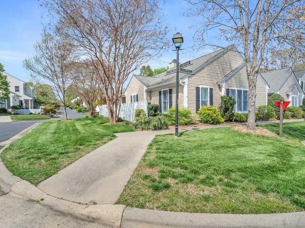 7 Caldwell St, Pittsboro, NC 27312