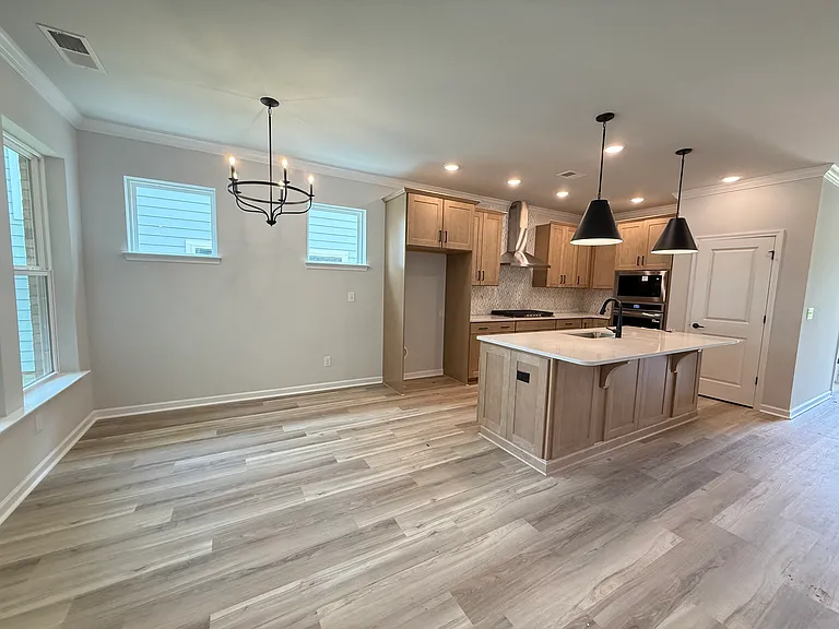 Middle Springs Ln — Photo 22