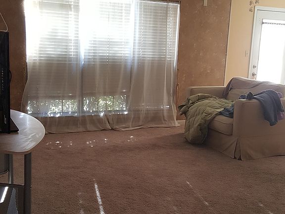 5th image of 6669 Ironwood Dr