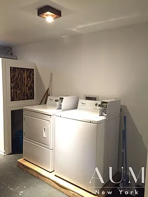 Rented by Zone Corp | media 47