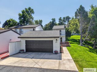 23 Cedar Hills Dr, Pocatello, ID 83204