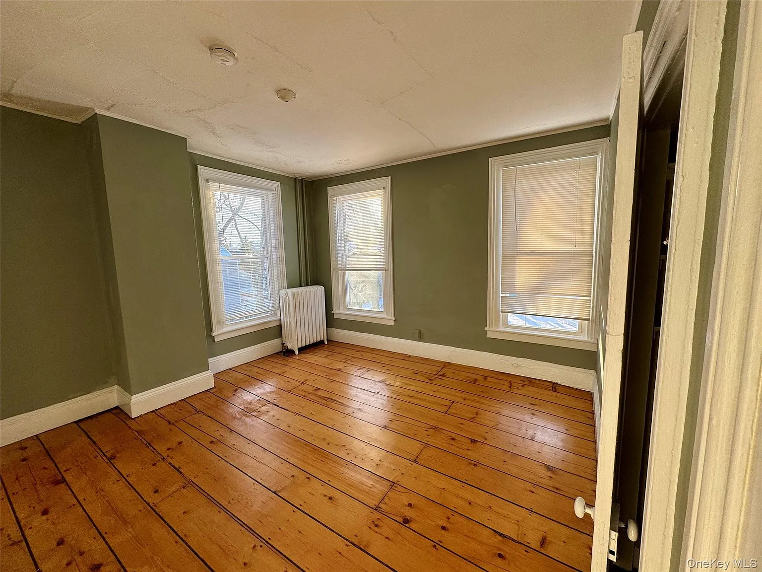 1 bed, 1.0 bath, 615 sqft, $1,950 — Photo 2