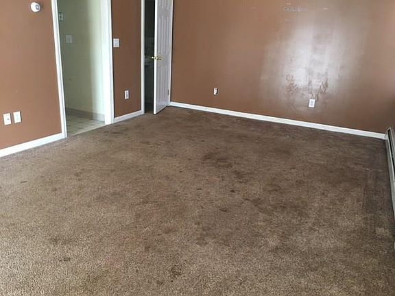 2nd image of 27 Greystone Ave