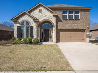 4009 Harvest Glen Dr, Roanoke, TX 76208