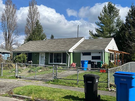 2nd image of 16024 6th Ave NE