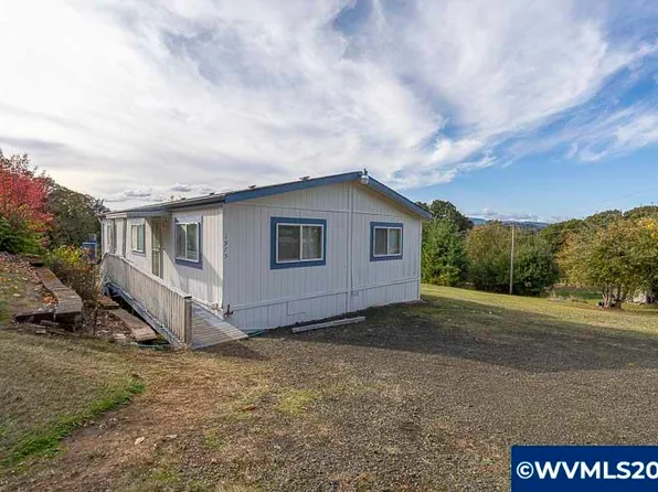 1975 Church Rd S, Dallas, OR 97338