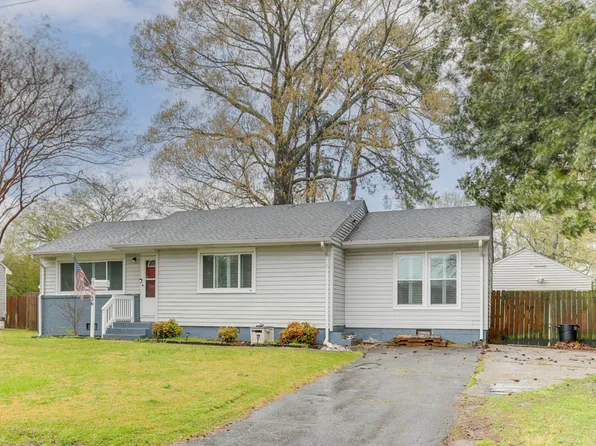 736 Teets Ln, Virginia Beach, VA 23455