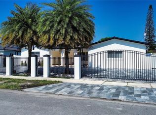 2122 SW 97th Ct, Miami, FL 33165