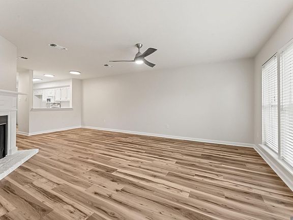 4th image of 5203 Sleepy Hollow Dr #5203