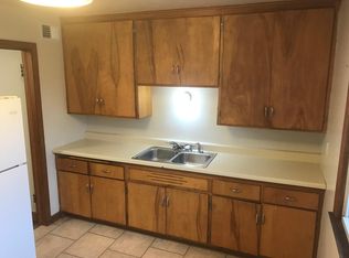 3043 N 76th St #3, Milwaukee, WI 53222