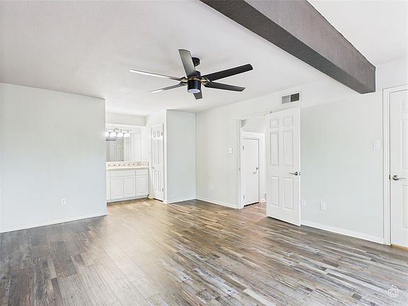 5th image of 6401 Cascada Dr