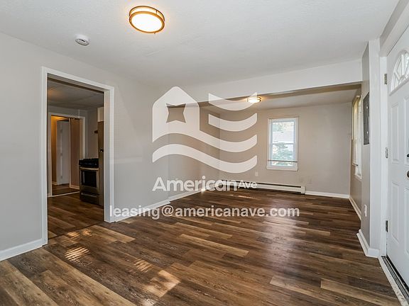 781461_003_wm_-_dining_room_12912012.jpg