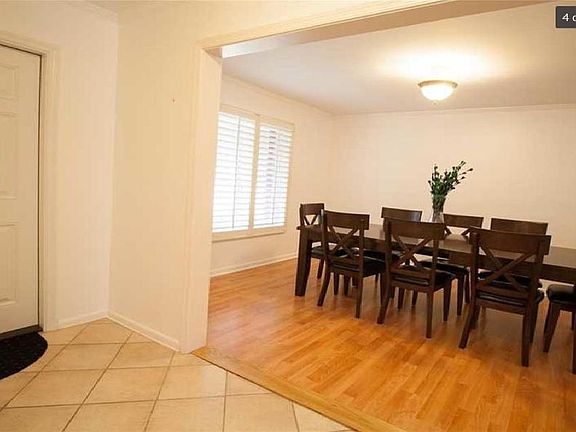 4th image of 16823 SW 79th Pl