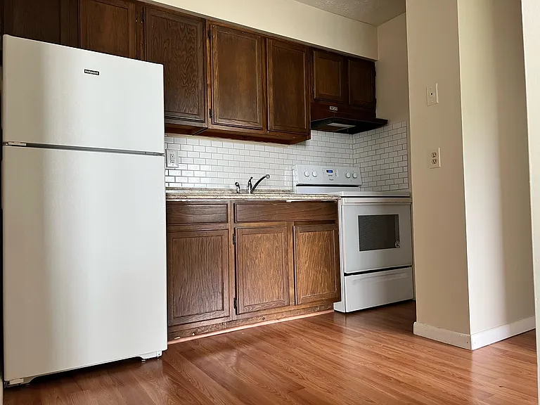 234 Elyria St #27 — Photo 7