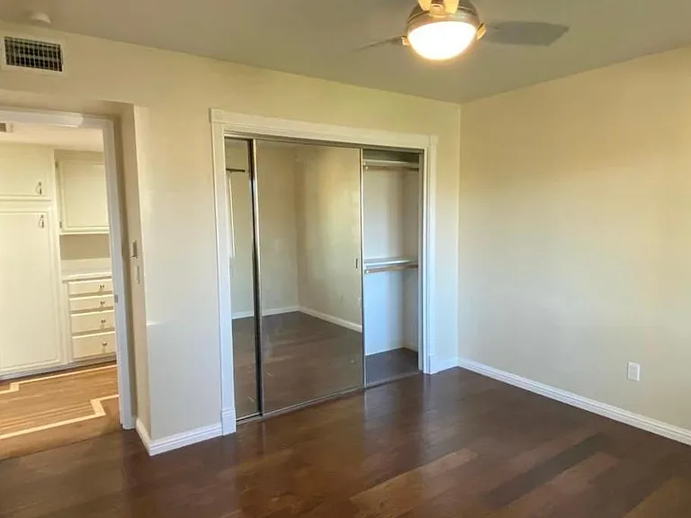 7100 Calene Ct — Photo 11