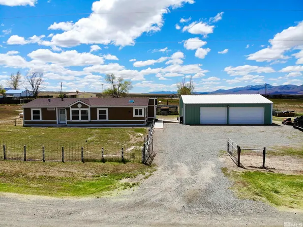 5750 Karen Dr, Winnemucca, NV 89445