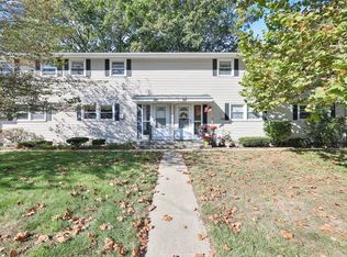 101 Doverbrook Rd UNIT 101, Chicopee, MA 01022