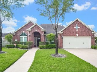5336 Heath River Ln, Sugar Land, TX 77479