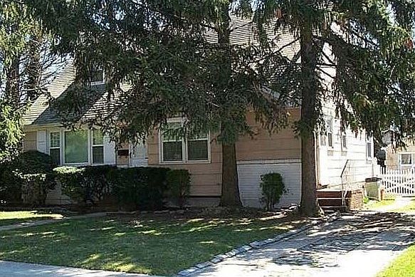 1st image of 263 Gilmore St