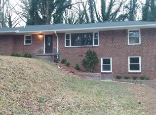 2060 Venetian Dr SW, Atlanta, GA 30311